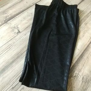Black mermaid scale leggings